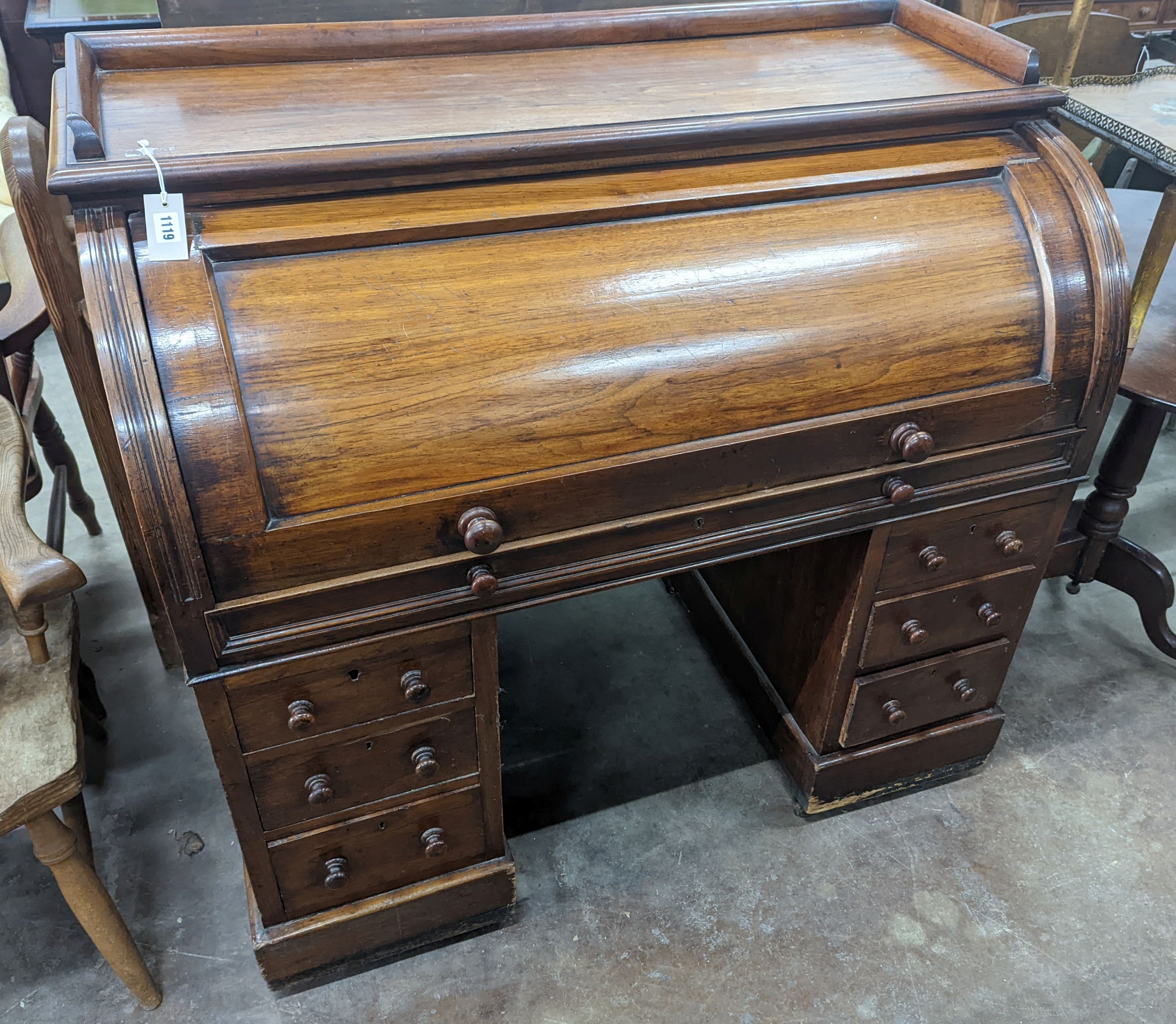 A Victorian walnut cylinder bureau, width 120cm, depth 62cm, height 110cm